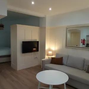 Agradable Apartamento En El Centro De , Siviglia Spagna